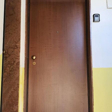 Center Apartment 티라나 외부 사진